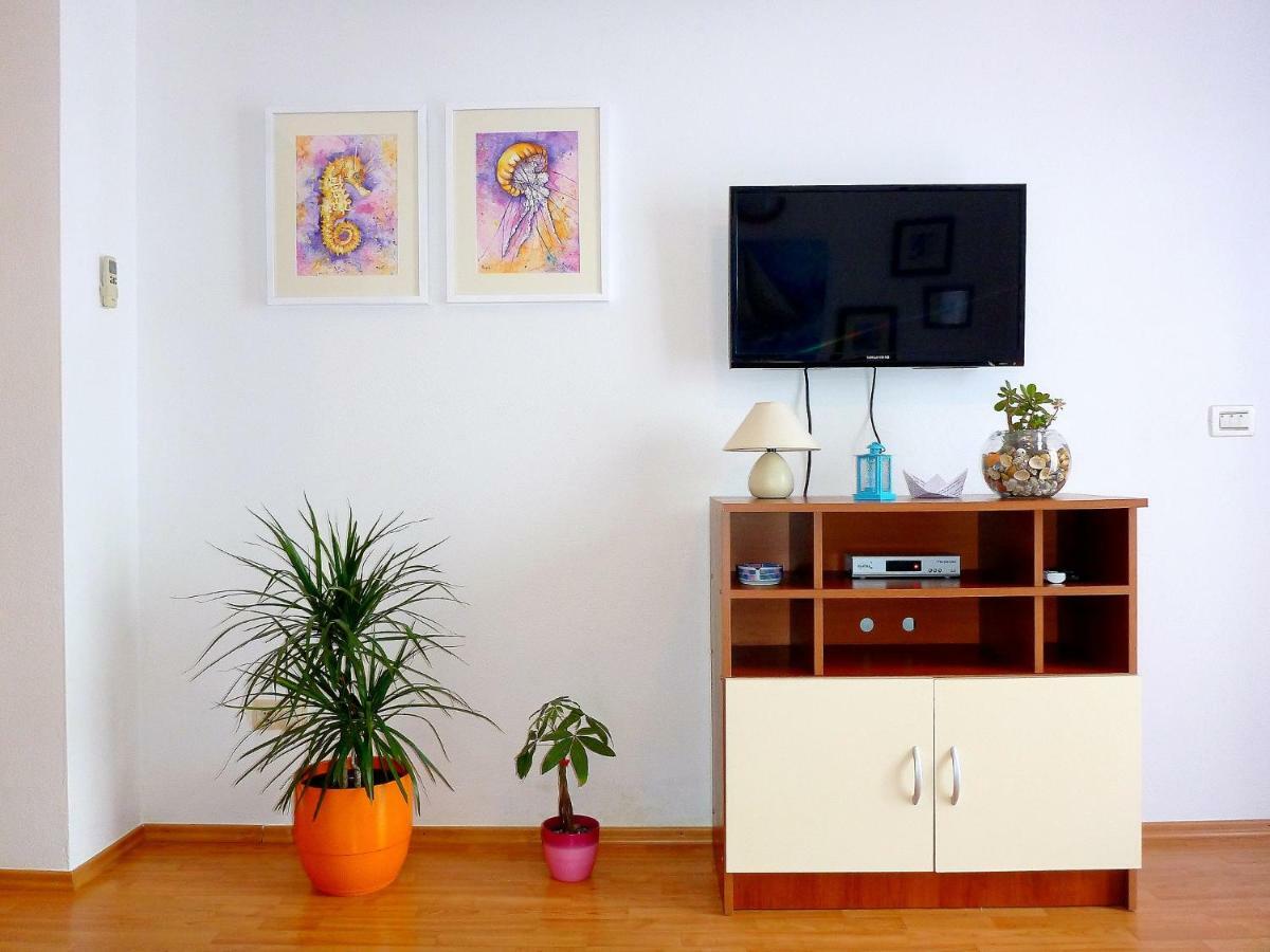 Apartments Rogulj Трогир Экстерьер фото